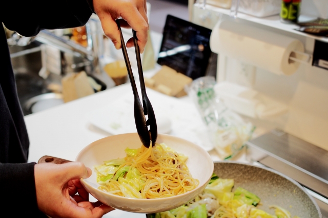 Monday night? 🥢
